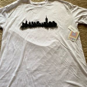 Lularoe Hudson T - Size Large